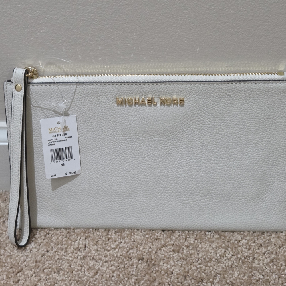 Michael Kors Jet Set Large Zip Leather Clutch Wristlet - Vanilla